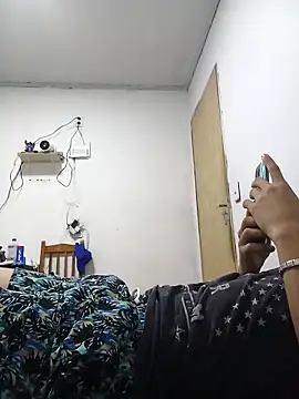 Alejandro260785 online show from March 13, 2026, 4:35 pm