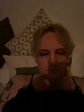 billienomates online show from September 13, 2025, 7:30 am