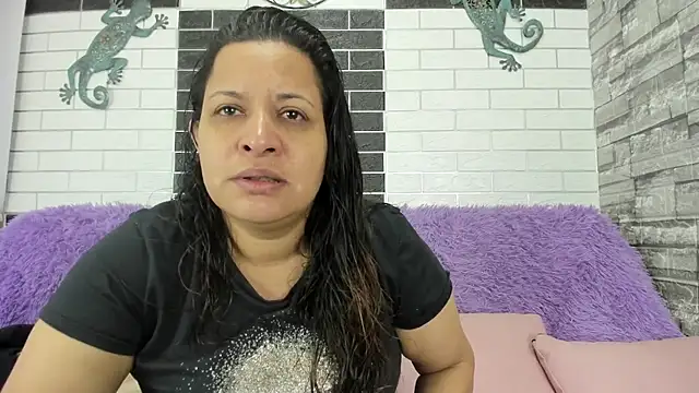 Sandra Milf love online show from September 20, 2025, 3:40 am