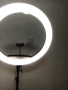 Snapshot of Sexy_kaira01 chatting on October 26, 2025, 3:51 pm Sexy kaira01 online show from October 26, 2025, 3:51 pm