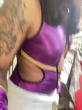 cam11 07 online show from March 29, 2026, 8:53 pm