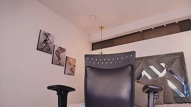 Rossi ss1 online show from February 27, 2026, 6:02 am