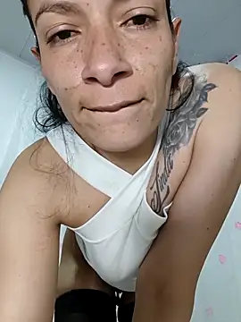 kim lebanon online show from October 2, 2025, 4:19 am