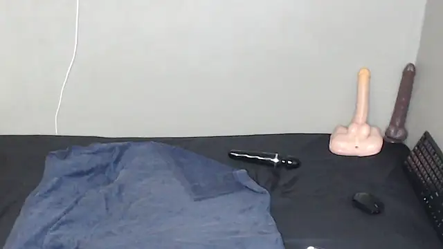 Snapshot of TrishahXo chatting on March 10, 2026, 4:06 am TrishahXo online show from March 10, 2026, 4:06 am