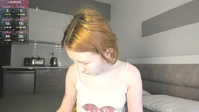 Clarity Yumi online show from September 20, 2025, 3:18 am