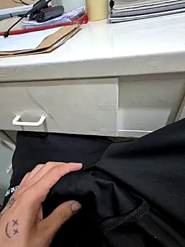 Saraiva2002 online show from December 19, 2025, 2:24 pm