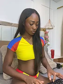 Snapshot of Skylar_Smith_ chatting on June 27, 2026, 12:22 pm Skylar Smith online show from June 27, 2026, 12:22 pm