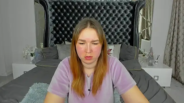 Sofii darling online show from February 22, 2026, 5:33 pm