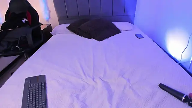 Ambar gh1 online show from October 9, 2025, 7:23 pm