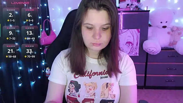 AmyVibess online show from September 26, 2025, 8:02 pm