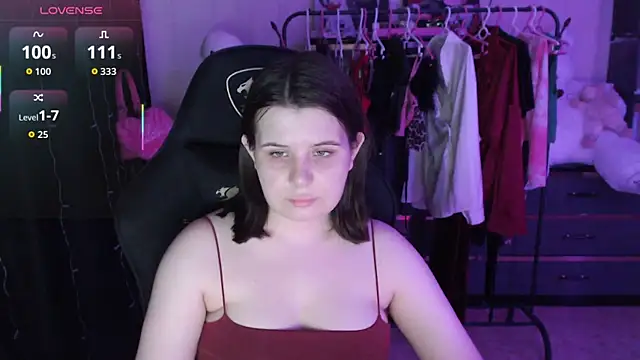 Snapshot of AmyVibess chatting on July 20, 2026, 7:38 pm AmyVibess online show from July 20, 2026, 7:38 pm