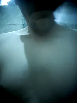 Snapshot of divi012 chatting on November 8, 2025, 7:01 pm divi012 online show from November 8, 2025, 7:01 pm