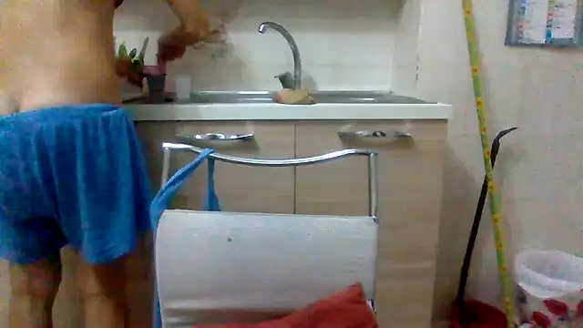 Snapshot of Kelly80 chatting on September 16, 2025, 2:56 am Kelly80 online show from September 16, 2025, 2:56 am