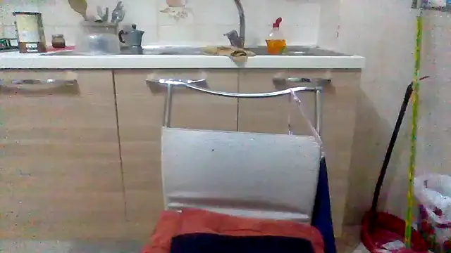 Snapshot of Kelly80 chatting on September 18, 2025, 2:57 am Kelly80 online show from September 18, 2025, 2:57 am