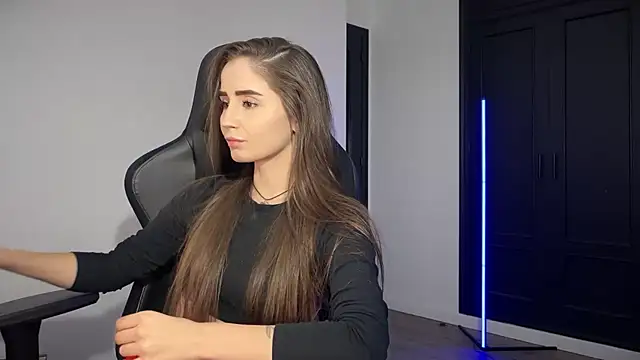 s meow online show from November 2, 2025, 12:35 am