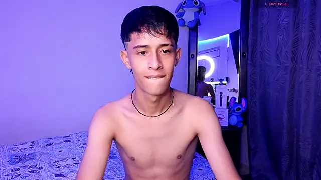 Danny cute 05 online show from October 9, 2025, 1:14 am