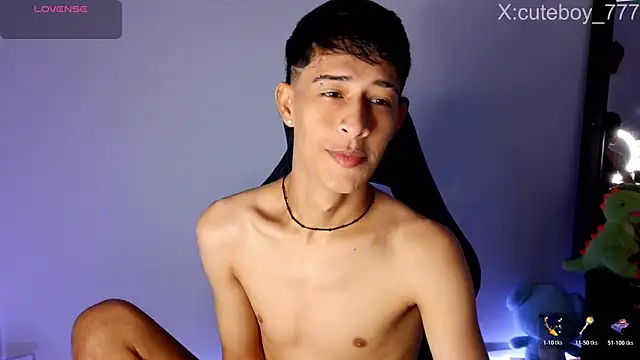 Danny cute 05 online show from November 5, 2025, 10:04 am