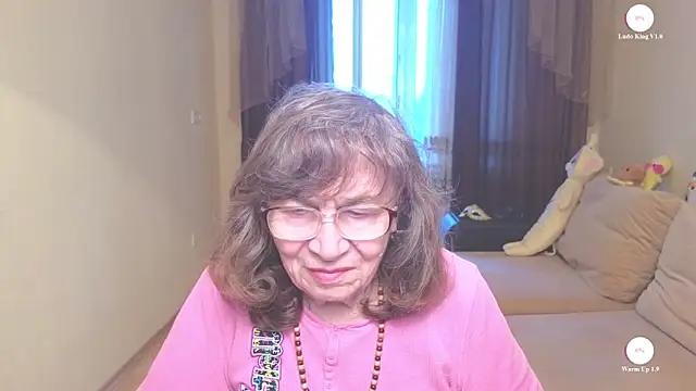 Snapshot of Betty_Brick chatting on May 9, 2026, 2:55 pm Betty Brick online show from May 9, 2026, 2:55 pm