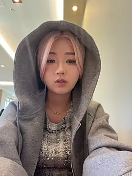 winter11 online show from February 7, 2026, 4:27 am