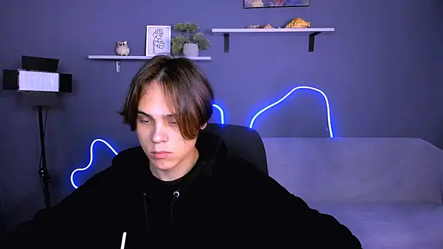 karl mans online show from October 15, 2025, 8:58 am