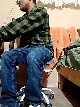 Snapshot of Single_lagunero chatting on April 7, 2026, 8:37 am Single lagunero online show from April 7, 2026, 8:37 am