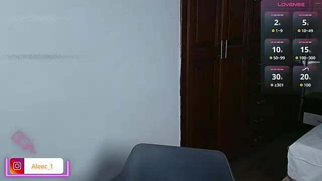 Aleecandrews online show from September 22, 2025, 7:16 pm