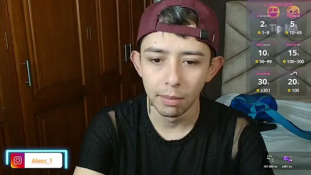 Aleecandrews online show from October 25, 2025, 7:41 pm