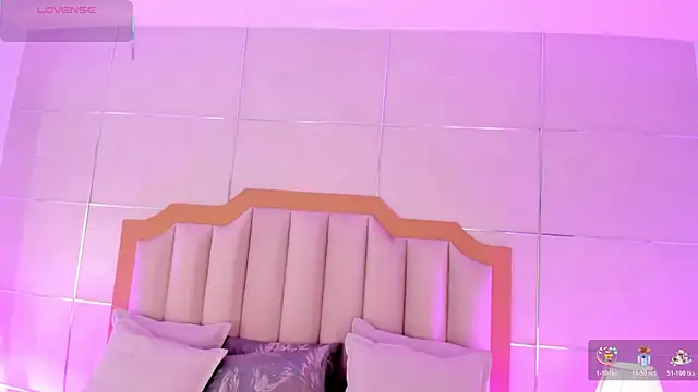 MaddieParker online show from February 21, 2026, 7:04 pm