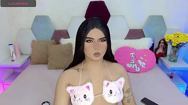 kushina uzumaki75 online show from September 29, 2025, 7:02 am