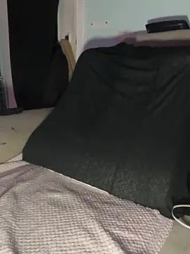 Seductively4 20 online show from October 27, 2025, 9:08 pm