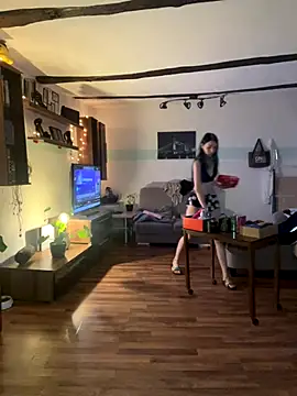 Seductively4 20 online show from November 16, 2025, 3:23 am