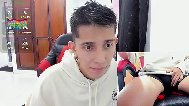 gomitaboy 1 online show from October 21, 2025, 9:04 pm