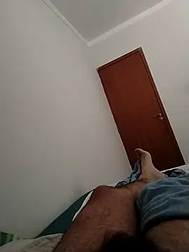 Snapshot of LeoMaduroSP chatting on September 19, 2025, 11:22 am LeoMaduroSP online show from September 19, 2025, 11:22 am