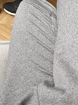 Snapshot of LeoMaduroSP chatting on September 26, 2025, 5:28 pm LeoMaduroSP online show from September 26, 2025, 5:28 pm