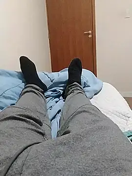 Snapshot of LeoMaduroSP chatting on September 28, 2025, 1:44 am LeoMaduroSP online show from September 28, 2025, 1:44 am