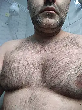 Snapshot of LeoMaduroSP chatting on October 6, 2025, 12:57 pm LeoMaduroSP online show from October 6, 2025, 12:57 pm