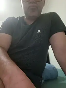 Snapshot of LeoMaduroSP chatting on July 19, 2026, 4:16 am LeoMaduroSP online show from July 19, 2026, 4:16 am