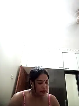 srimasrima online show from September 29, 2025, 2:55 pm