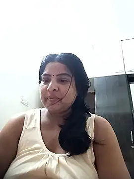 Snapshot of srimasrima chatting on January 19, 2026, 12:47 am srimasrima online show from January 19, 2026, 12:47 am