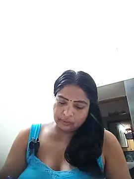 Snapshot of srimasrima chatting on February 6, 2026, 4:54 pm srimasrima online show from February 6, 2026, 4:54 pm