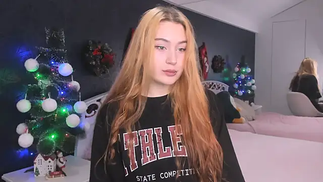 Lili Luuu online show from December 19, 2025, 9:38 am