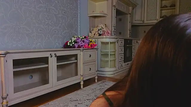 Snapshot of EadlinGillim chatting on September 17, 2025, 4:03 am EadlinGillim online show from September 17, 2025, 4:03 am