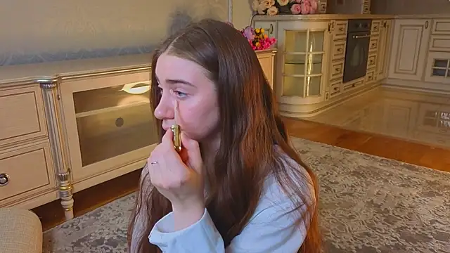 Snapshot of EadlinGillim chatting on October 14, 2025, 3:07 am EadlinGillim online show from October 14, 2025, 3:07 am