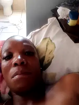 Snapshot of kinkyliciouse23 chatting on October 10, 2025, 1:54 pm kinkyliciouse23 online show from October 10, 2025, 1:54 pm