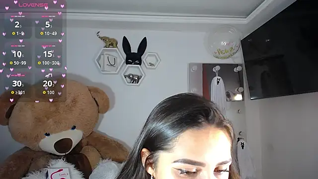 channel-rose1 online show from October 16, 2025, 7:42 am