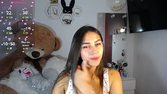 channel-rose1 online show from November 5, 2025, 8:03 am