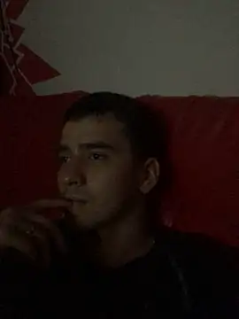 Snapshot of Cesar_Augusto chatting on April 11, 2026, 3:44 am Cesar Augusto online show from April 11, 2026, 3:44 am