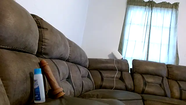 Snapshot of carlithefreak chatting on January 29, 2025, 5:45 pm carlithefreak online show from January 29, 2025, 5:45 pm