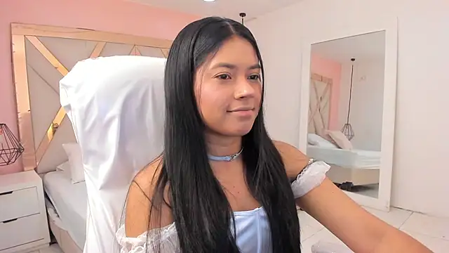 samantaa shy online show from October 7, 2025, 4:20 am