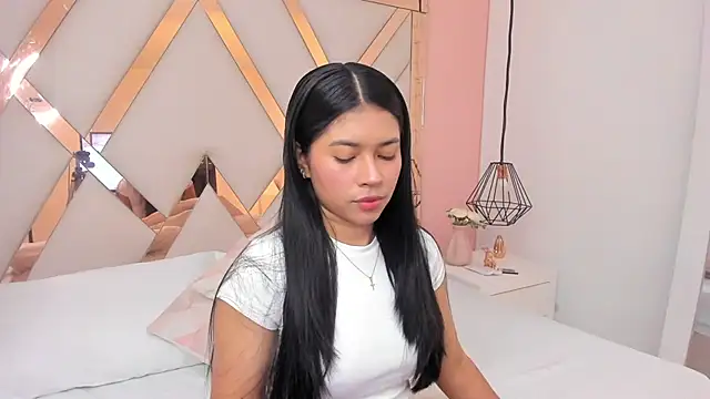 samantaa shy online show from October 13, 2025, 3:17 am